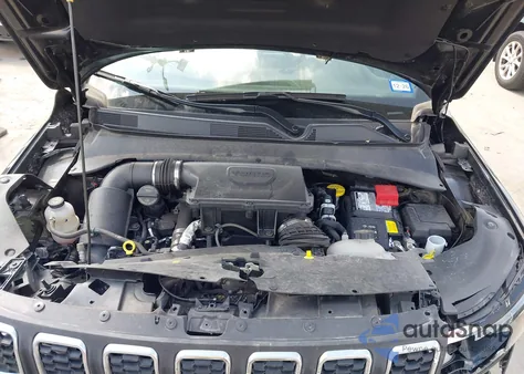 2025 Jeep Compass Latitude z USA, uszkodzony, nr VIN 3C4NJDBN3ST529564